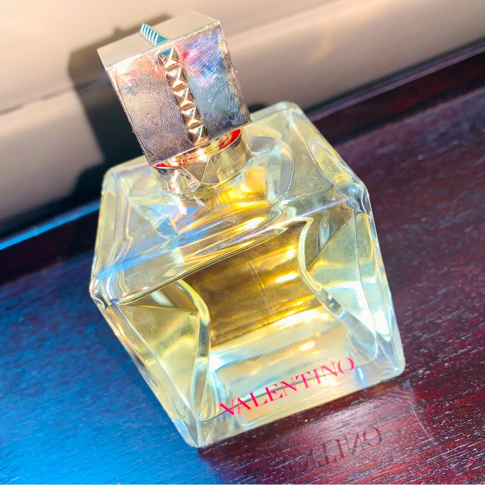 Brand new volce vita Valentino parfume